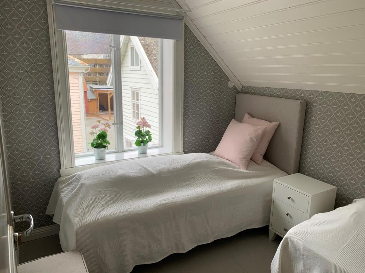 Old town boutiqe apartments/ Gamle Lærdalsøyri boutique leiligheter Eksteriør bilde